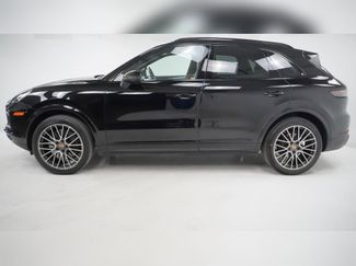 Certified 2023 Porsche Cayenne video 2