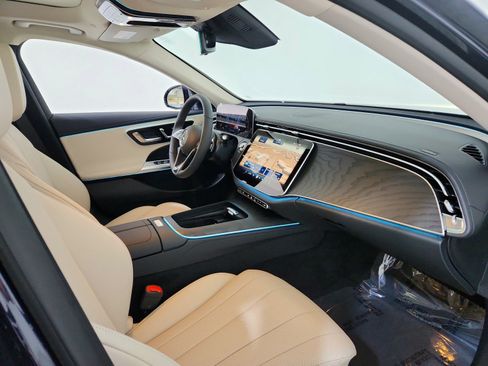 Used 2026 Mercedes-Benz E 350 Sedan image 19