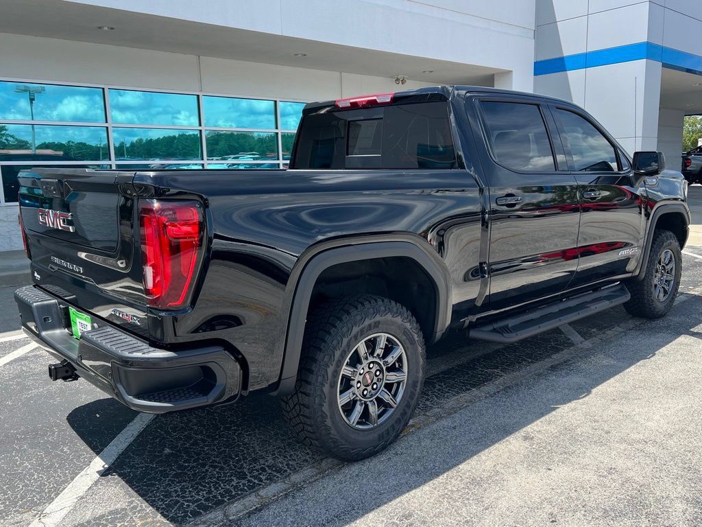 New 2026 GMC Sierra 1500 AT4X AWD/4WD image 4