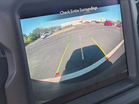 Used 2021 Jeep Wrangler Unlimited Sahara image 12