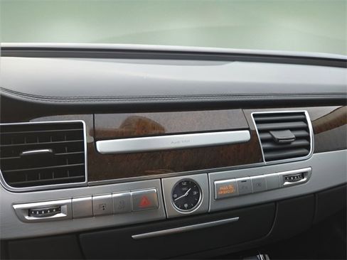 Used 2012 Audi A8 4.2 image 18