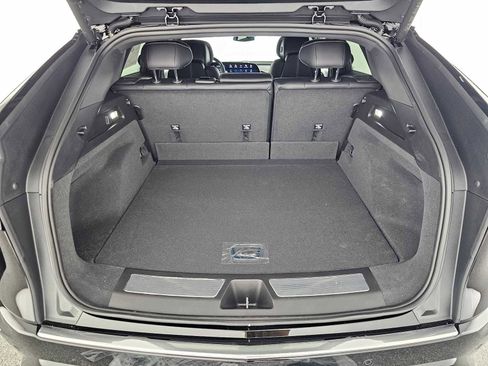 New 2026 Cadillac Lyriq Luxury image 14