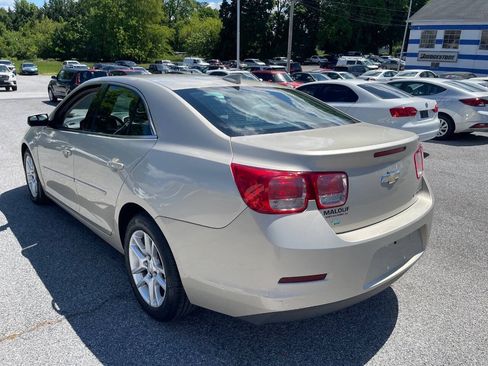 Used 2015 Chevrolet Malibu LT w/ Power Convenience Package FWD image 8