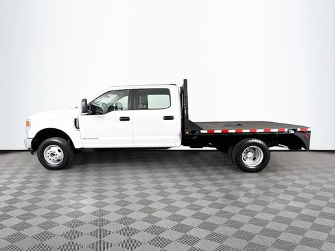 Used 2021 Ford F350 XL w/ Power Equipment Group AWD/4WD image 4