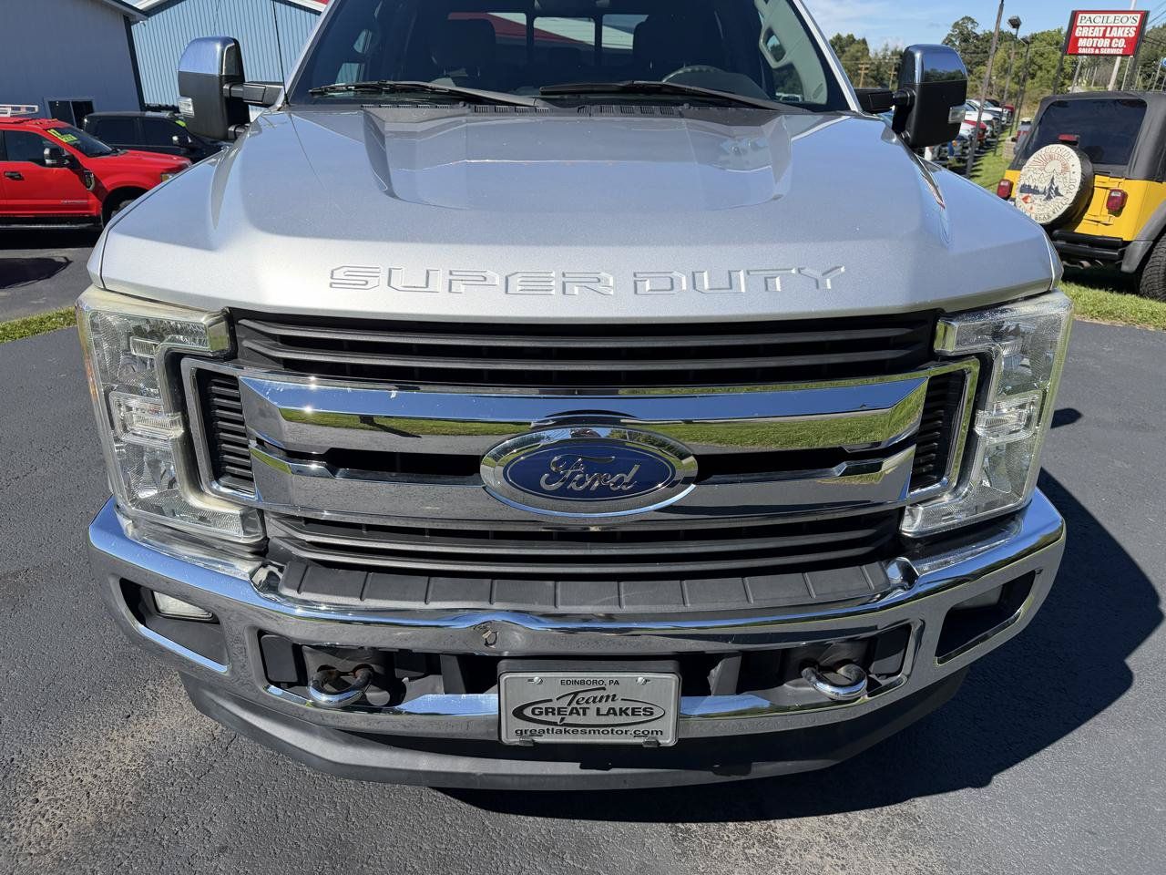 Used 2017 Ford F250 XLT w/ XLT Premium Package AWD/4WD image 9