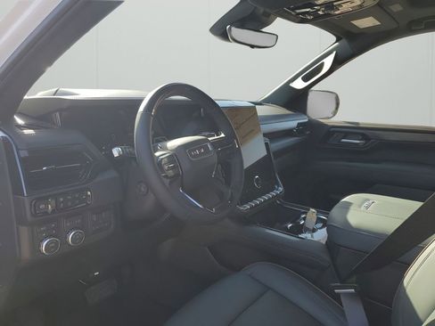 New 2026 GMC Yukon AT4 image 31