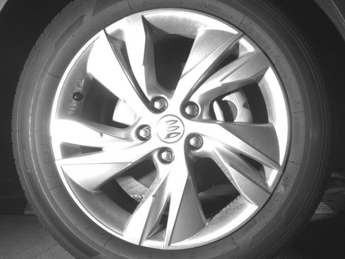 Used 2025 Buick Encore GX Preferred FWD image 13