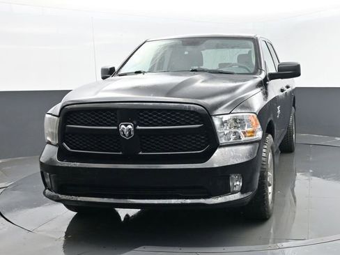 Used 2019 RAM 1500 Express w/ Express Value Package image 20
