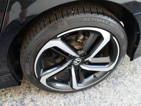 Used 2022 Honda Accord Sport image 31