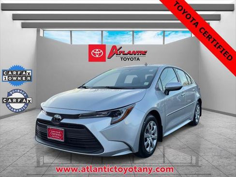 Certified 2025 Toyota Corolla LE image 2