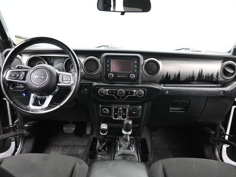 Used 2020 Jeep Gladiator Sport w/ Quick Order Package 24S AWD/4WD image 16