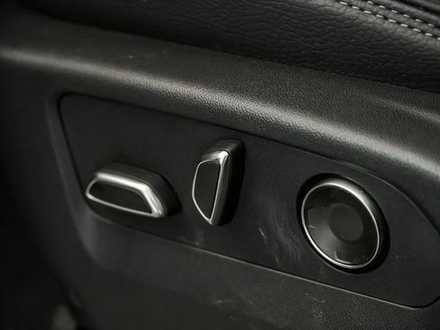 New 2026 GMC Sierra 2500 Denali w/ Denali Reserve Package image 12