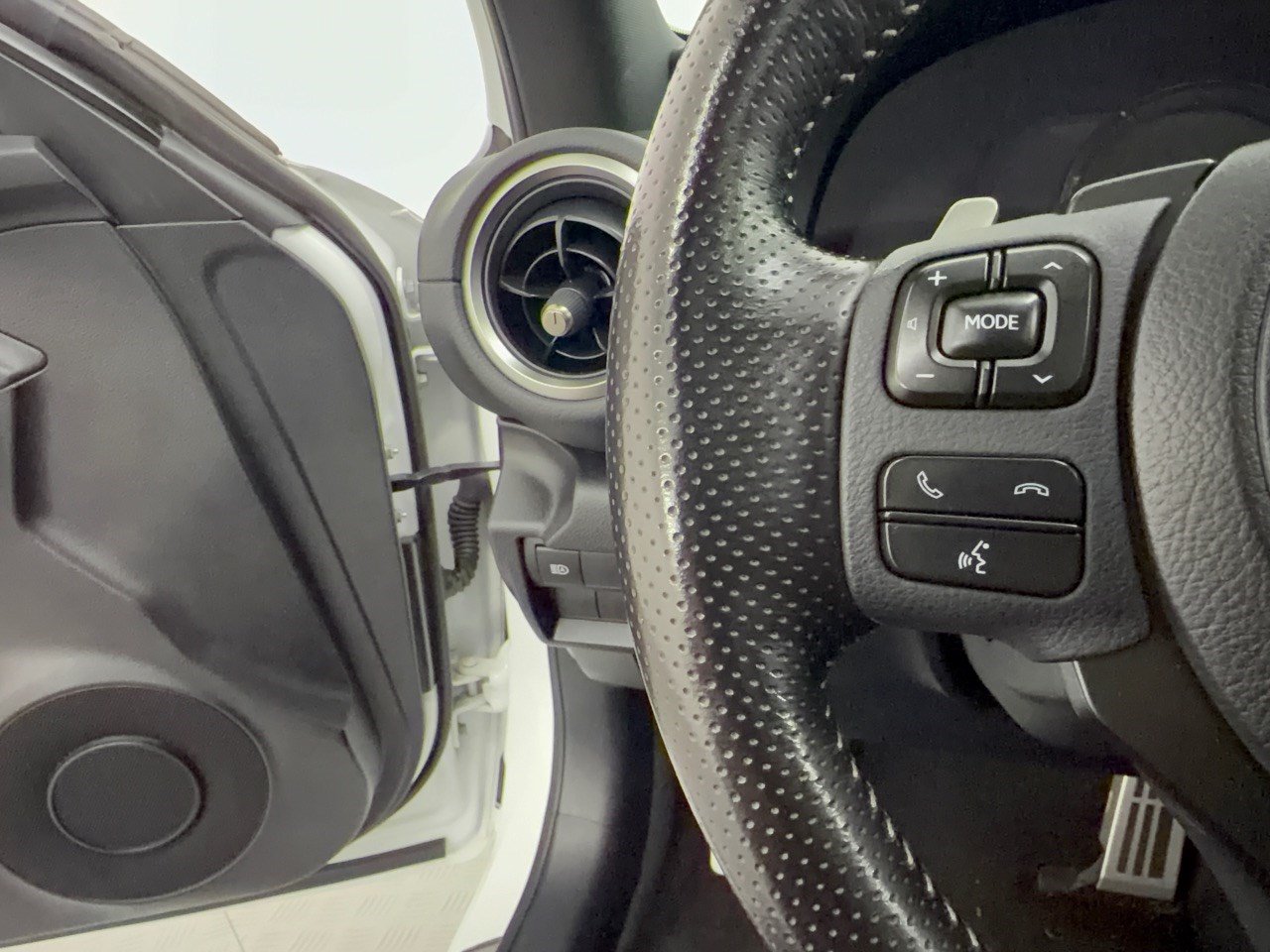 Used 2022 Lexus IS 350 F Sport w/ Navigation Package RWD image 18