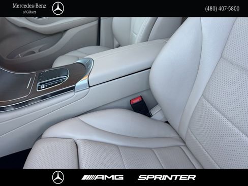 Used 2022 Mercedes-Benz GLC 300 4MATIC image 15