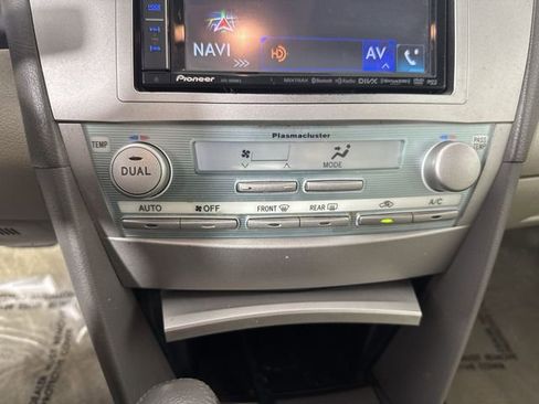 Used 2007 Toyota Camry Hybrid image 7