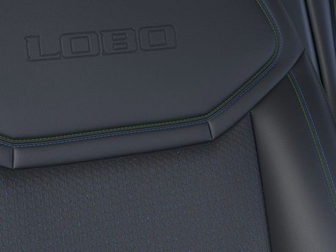 New 2025 Ford Maverick Lobo image 17