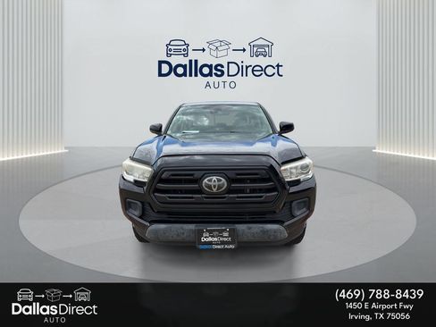Used 2018 Toyota Tacoma SR w/ SR Convenience Package RWD image 3