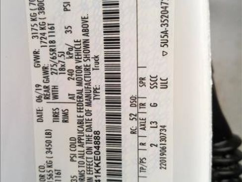 Used 2019 Ford F150 Lariat w/ FX4 Off-Road Package image 20