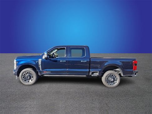 Used 2024 Ford F250 Platinum image 7