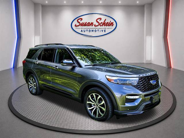 Used 2020 Ford Explorer ST w/ Premium Technology Package AWD/4WD image 2