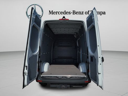 New 2025 Mercedes-Benz Sprinter 2500 image 11