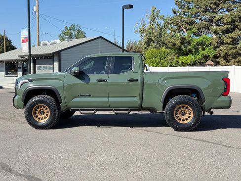 Used 2022 Toyota Tundra Limited w/ TRD Off-Road Package AWD/4WD image 9