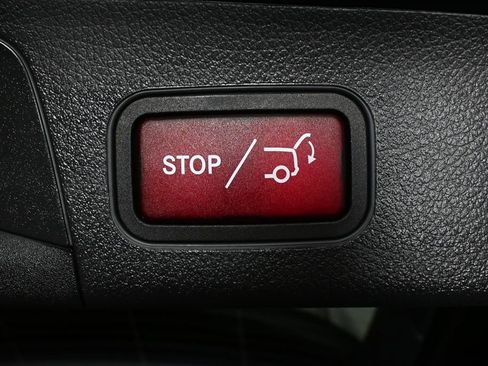 Used 2026 Mercedes-Benz GLA 250 image 31