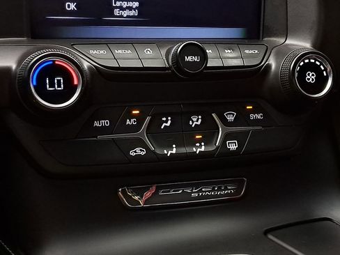 Used 2018 Chevrolet Corvette Stingray Convertible w/ 1LT image 19