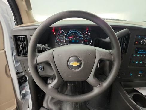 New 2026 Chevrolet Express 3500 RWD image 21