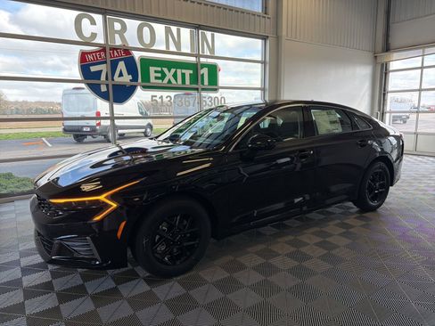 New 2026 Kia K5 LXS image 3