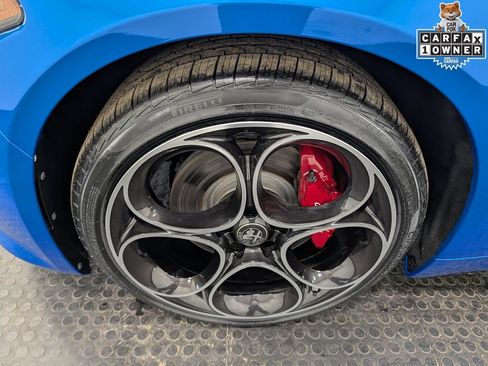 Used 2026 Alfa Romeo Giulia AWD image 7