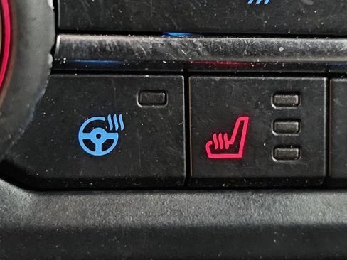 Used 2022 Ford Bronco Wildtrak image 6