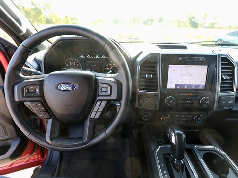 Used 2020 Ford F150 XLT w/ Equipment Group 302A Luxury AWD/4WD image 13