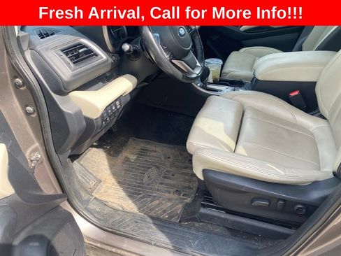 Used 2022 Subaru Ascent Limited w/ Technology Package AWD/4WD image 9