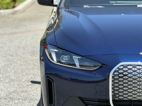 New 2026 BMW i4 eDrive40 RWD image 13