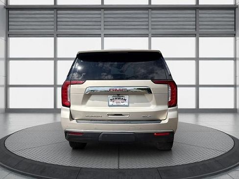 Used 2021 GMC Yukon SLT w/ SLT Luxury Plus Package AWD/4WD image 5