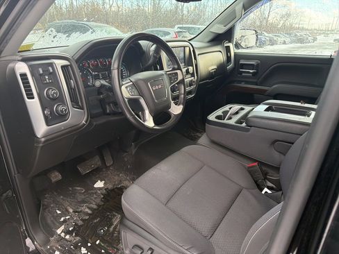 Used 2019 GMC Sierra 1500 SLE w/ SLE Value Package image 5