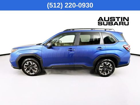 Used 2026 Subaru Forester Premium image 5