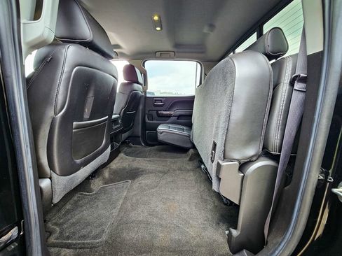 Used 2015 GMC Sierra 3500 Denali w/ Suspension Package, Off-Road image 32