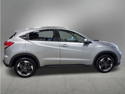 Used 2018 Honda HR-V EX-L image 6