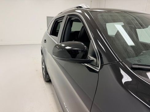 Used 2020 Jeep Cherokee Limited image 33