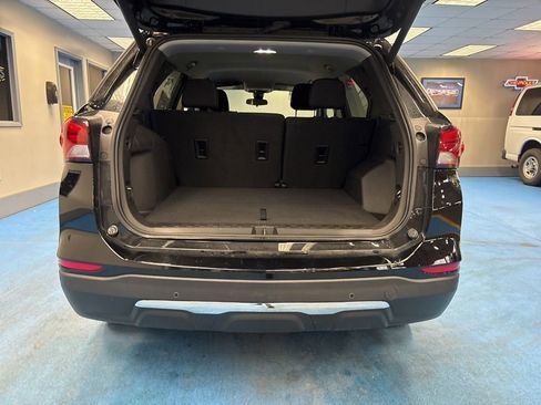 Certified 2024 Chevrolet Equinox LT FWD image 8