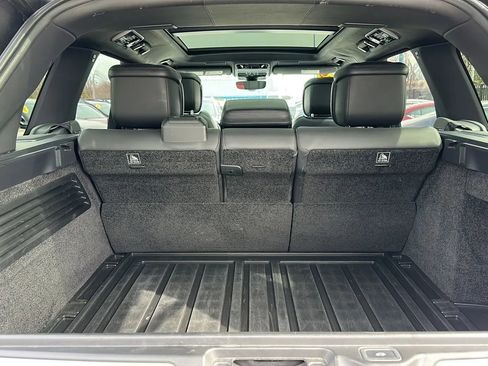 Used 2019 Land Rover Range Rover SV Autobiography Dynamic image 25