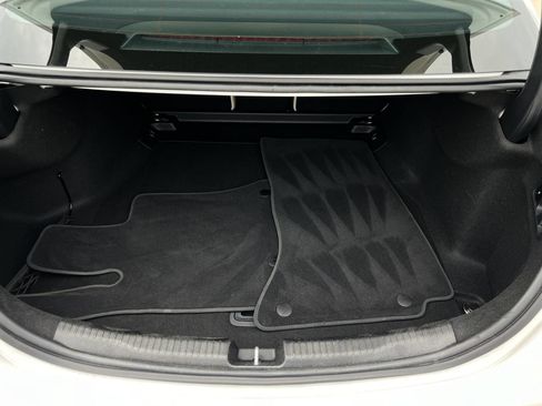 Used 2025 Mercedes-Benz C 300 Sedan image 21