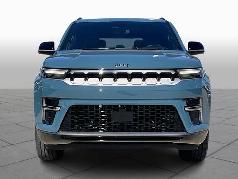 New 2026 Jeep Grand Wagoneer w/ Premium Group I image 3