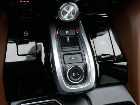 Certified 2024 Acura MDX SH-AWD w/ Technology Package image 24