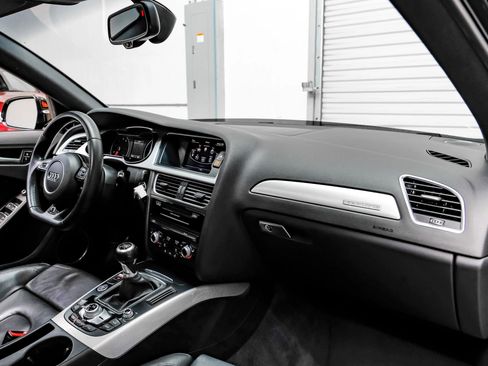 Used 2015 Audi A4 2.0T Premium Plus w/ Technology Package image 15