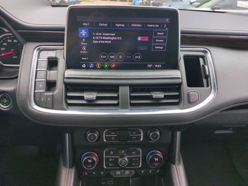 Used 2021 Chevrolet Tahoe Premier w/ Premium Package 2 RWD image 22