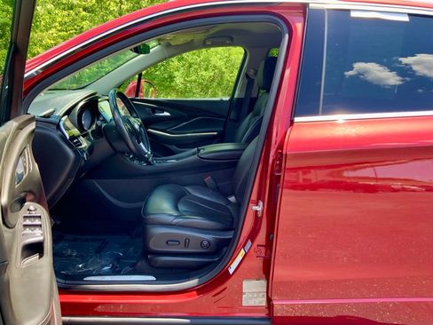 Used 2020 Buick Envision Essence FWD image 15