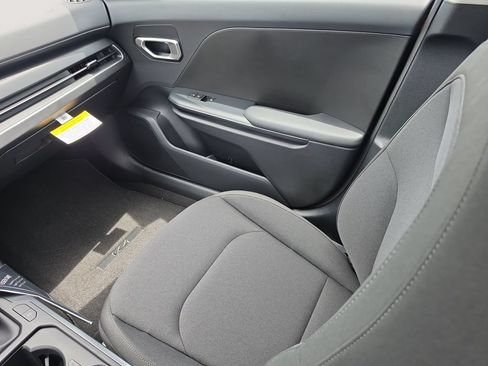 New 2026 Kia K4 FWD image 15